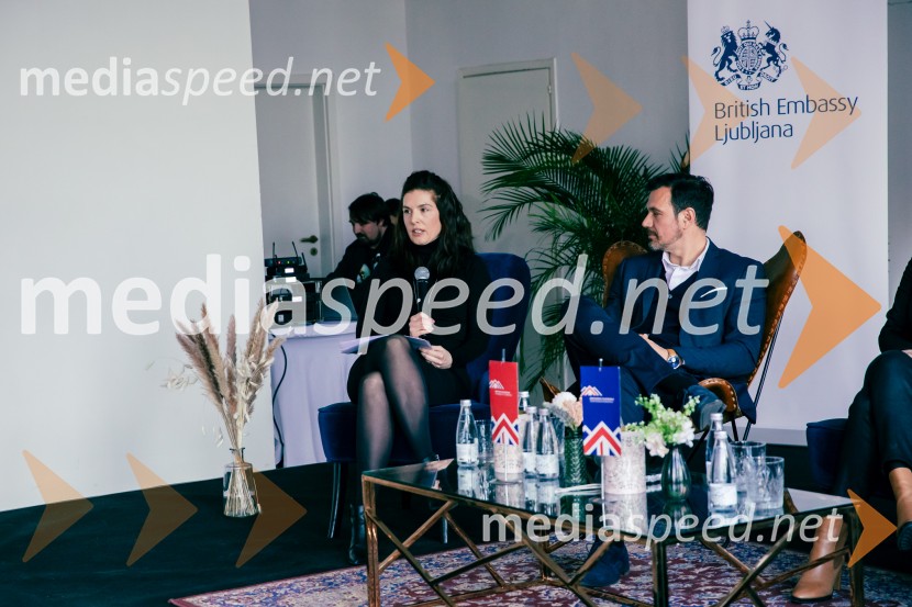 Čaj z razlogom: Reševanje kadrovske sestavljanke v Sloveniji