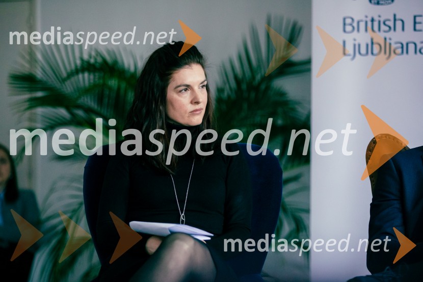 Čaj z razlogom: Reševanje kadrovske sestavljanke v Sloveniji