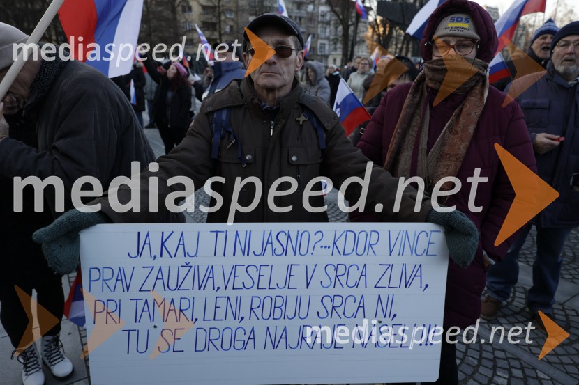 Protest v Ljubljani za pravičnejše plače in delovne pogoje