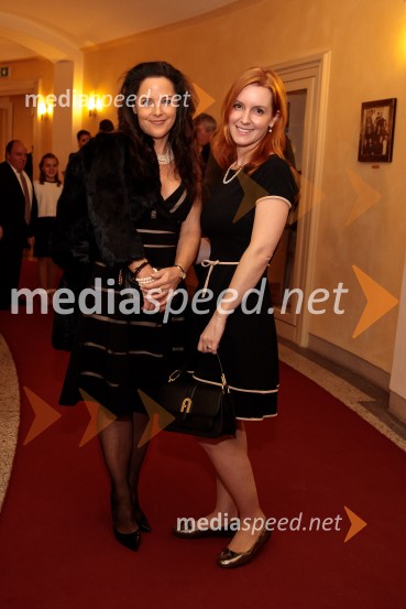  Sabina  Noble,  svetnica Četrtne skupnosti Ljubljana Center in predsednica Komisije za kulturo pri ČS Lj-Center;  Sara  Bergman Recek, zobozdravnica, paradontologinjaHamlet, premiera baleta v SNG Opera in balet Ljubljana