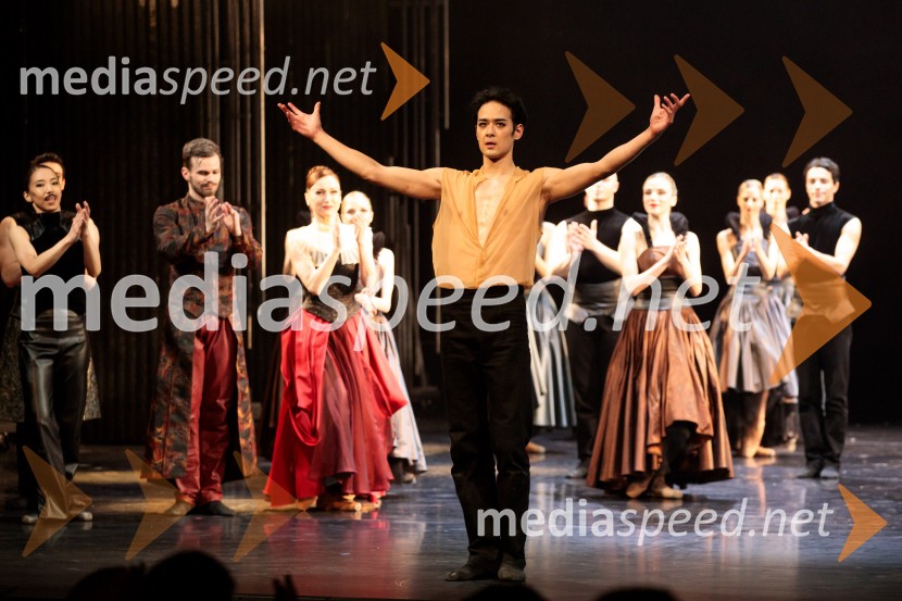  Kenta Yamamoto, baletnikHamlet, premiera baleta v SNG Opera in balet Ljubljana