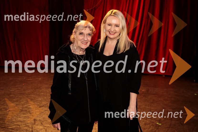  Marjeta Šrot, nekdanja balerina;  Tina Šrot, novinarka Uredništva oddaj o kulturi na TV SLOHamlet, premiera baleta v SNG Opera in balet Ljubljana