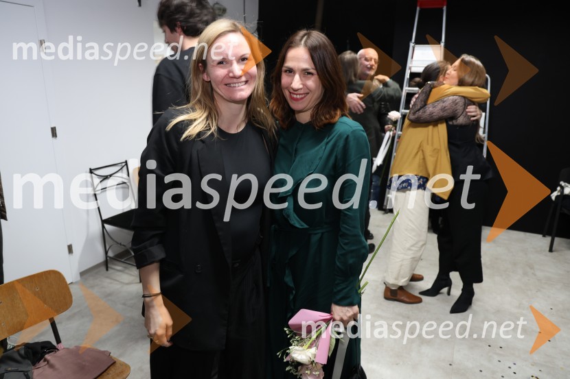  Maša Pelko, režiserka;  ... Drama ≈ [približno enako kot], premiera v SNG Maribor