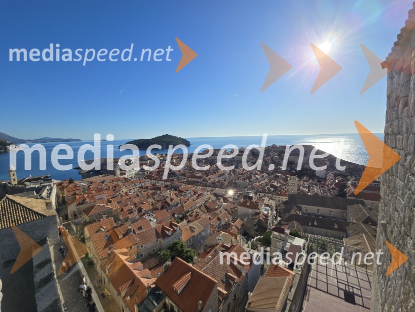 Dubrovnik, biser Jadrana s sredozemskim šarmom