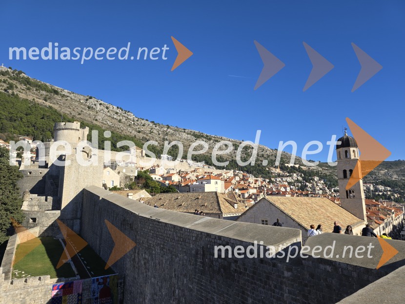 Dubrovnik, biser Jadrana s sredozemskim šarmom