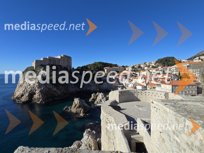 Dubrovnik, biser Jadrana s sredozemskim šarmom