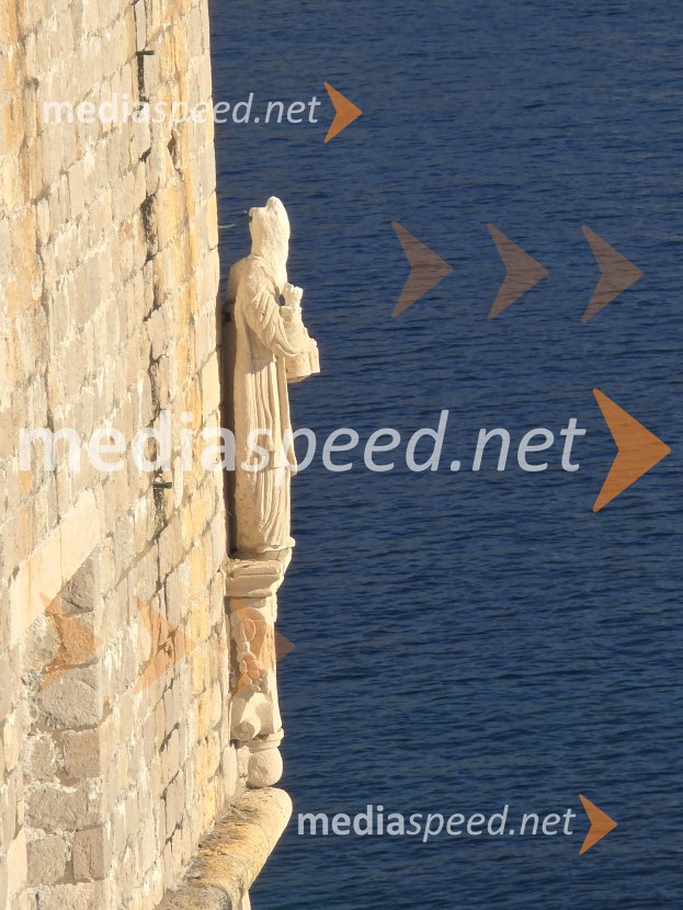 Dubrovnik, biser Jadrana s sredozemskim šarmom