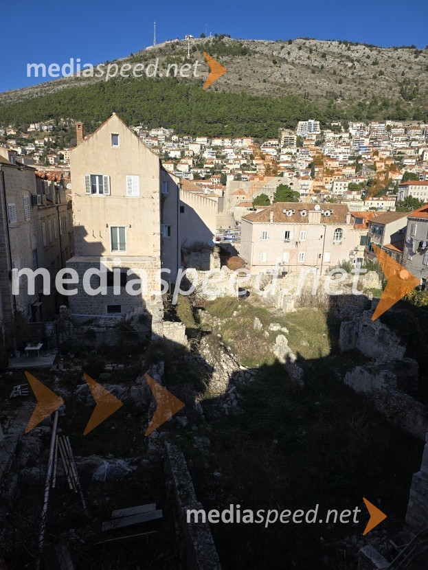 Dubrovnik, biser Jadrana s sredozemskim šarmom