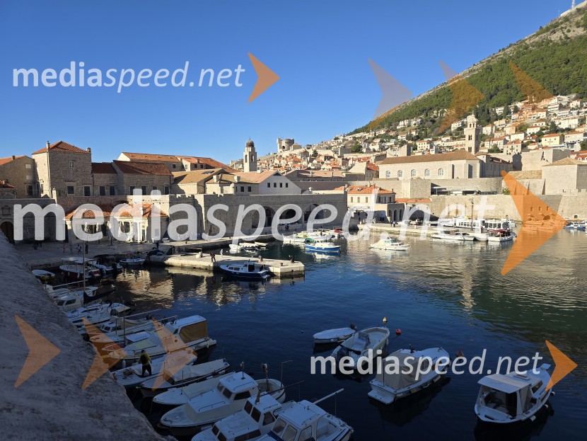 Dubrovnik, biser Jadrana s sredozemskim šarmom