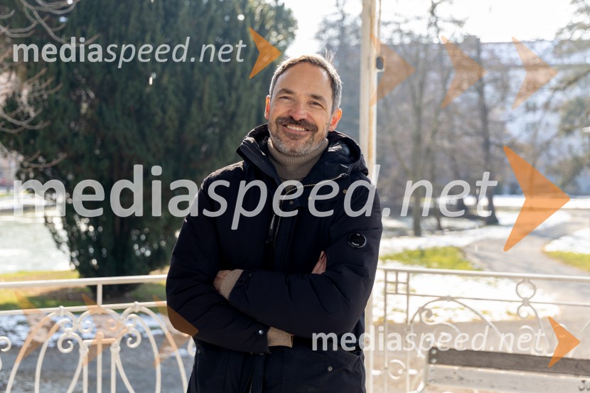 Doc. dr. Franjo  Husam Naji, dr. med.Doc. dr. Franjo Husam Naji, vodilni kardiolog v Mariboru