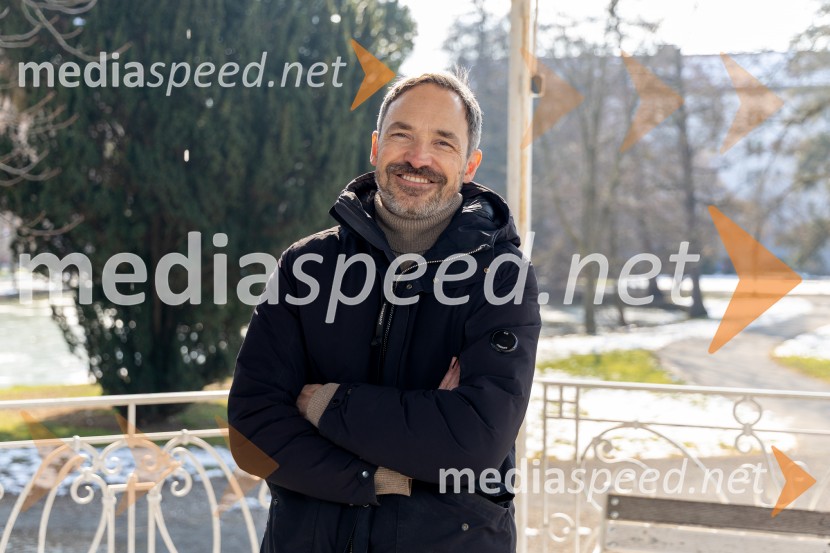 Doc. dr. Franjo  Husam Naji, dr. med.Doc. dr. Franjo Husam Naji, vodilni kardiolog v Mariboru