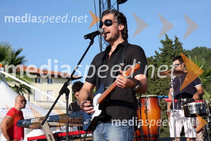 Jan Plestenjak, pevecJan Plestenjak, koncert v Portorožu