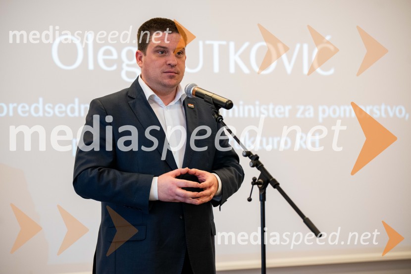  Oleg Butković, podpredsednik Vlade RH in minister za pomorstvo, promet in infrastrukturo Republike HrvaškePromocija turistične revije LIKE Slovenija - Hrvaška - Srbija