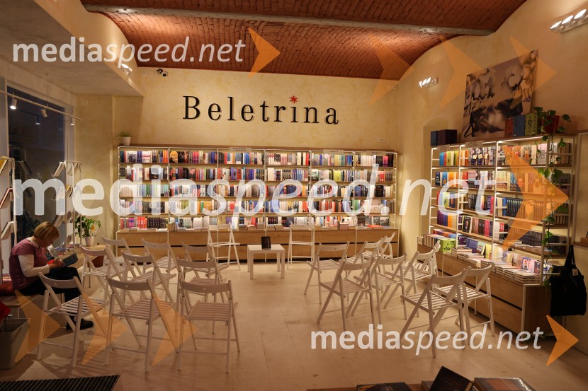 Predstavitev knjige September Ane Schnabl