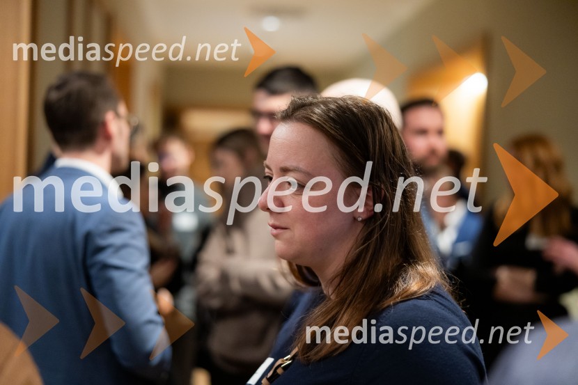  Jana  Radovanovic, EYCFA Research Challenge 2024/2025