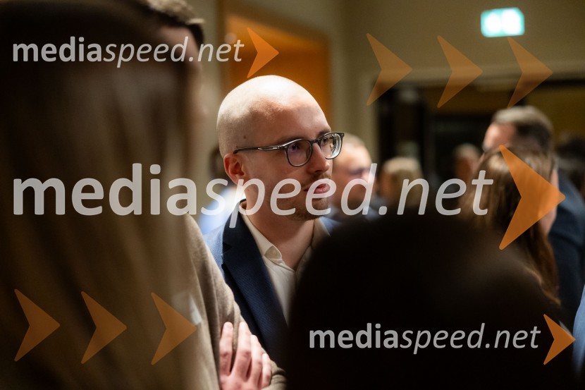  Stanko JovićCFA Research Challenge 2024/2025