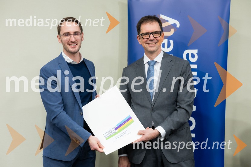  Nejc Jakomini, EY;  ... CFA Research Challenge 2024/2025