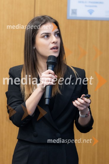  Kristina DimitrieskaCFA Research Challenge 2024/2025