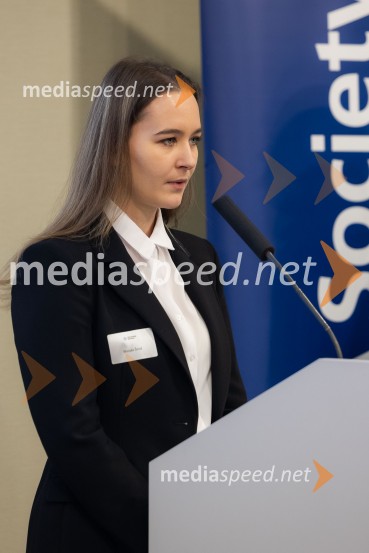  Maruša ŠmidCFA Research Challenge 2024/2025