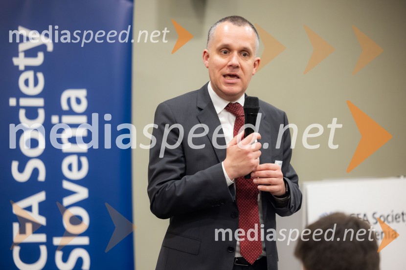  Oliver P. Müller, CFA, CAIA, FRM, CFA Society SwitzerlandCFA Research Challenge 2024/2025