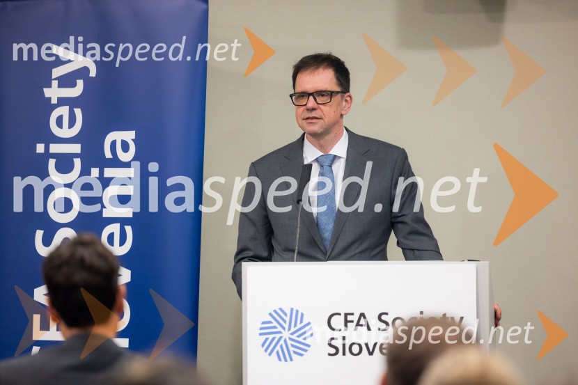 CFA Research Challenge 2024/2025