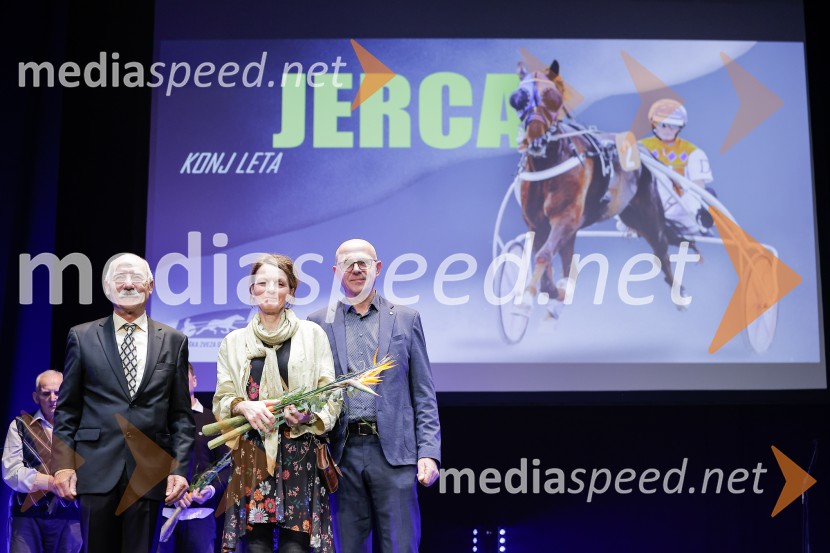  ... ;  Darja T. Dolinšek;  ... Odprtje Kasaške akademije s podelitvijo nagrad