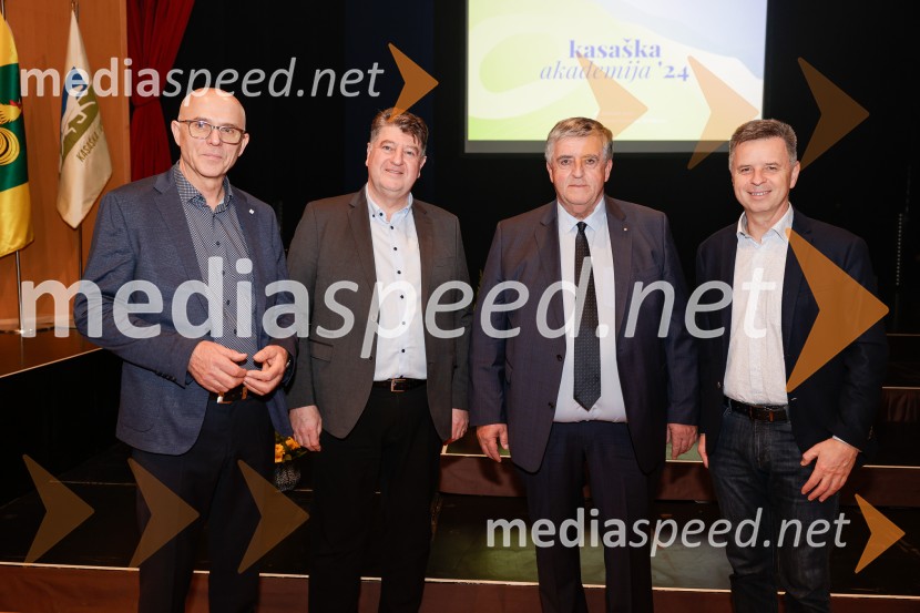  Viktor  Dolinšek, direktor Komunalne gradnje;  Jože  Simončič, Župan občine Šentjernej;  Andraž  Rumpret , Kmetija Karlovček;  ... Odprtje Kasaške akademije s podelitvijo nagrad