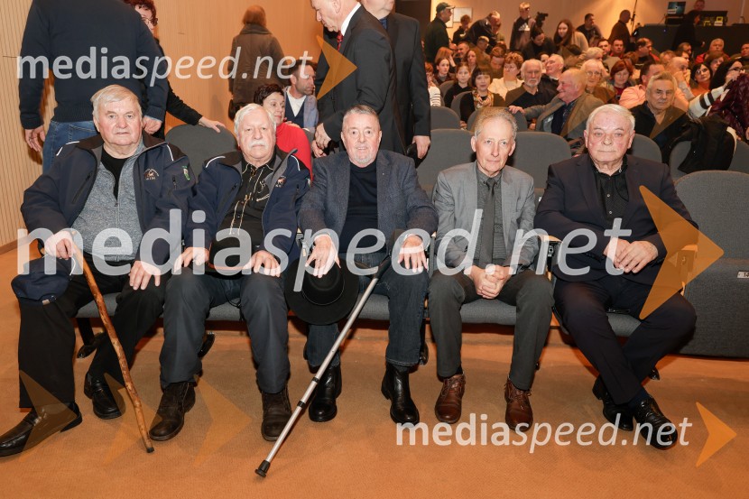  ... ;  ... ;  Ciril Smrkolj, slovenski kmet in politik;  ... ;  ... Odprtje Kasaške akademije s podelitvijo nagrad