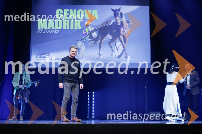 Odprtje Kasaške akademije s podelitvijo nagrad