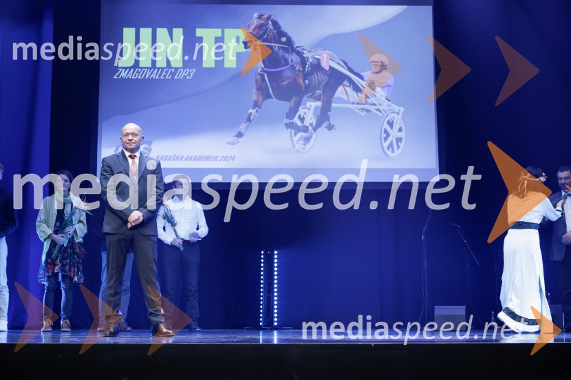 Odprtje Kasaške akademije s podelitvijo nagrad