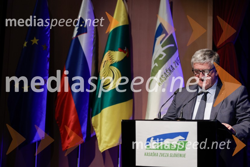  Andraž  Rumpret , Kmetija KarlovčekOdprtje Kasaške akademije s podelitvijo nagrad