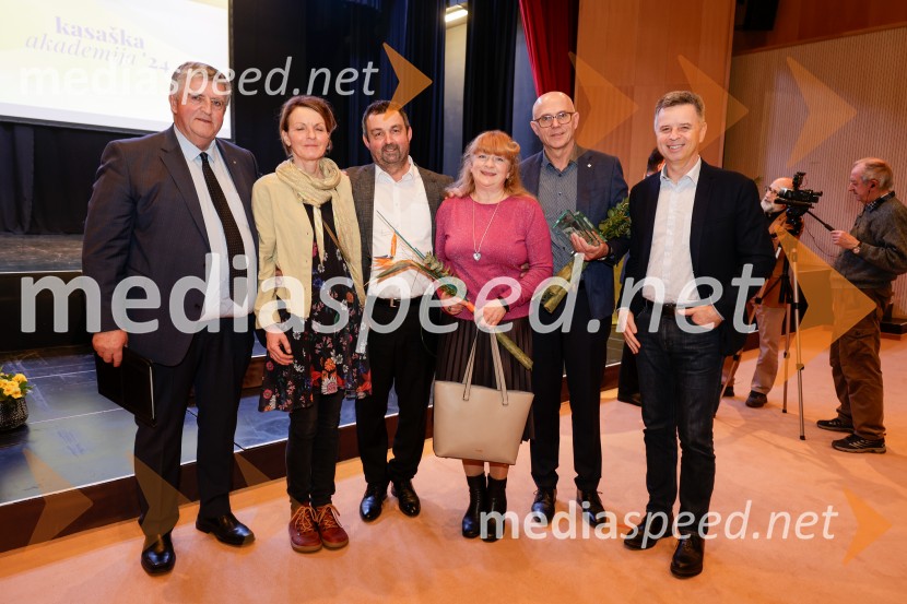  Andraž  Rumpret , Kmetija Karlovček;  ... ;  ... ;  ... ;  ... , direktor Komunalne gradnje;  ... Odprtje Kasaške akademije s podelitvijo nagrad