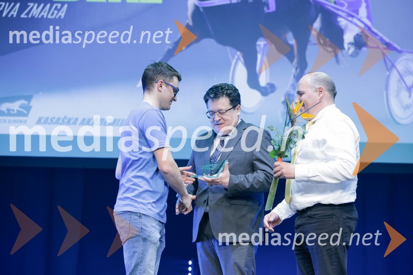 Odprtje Kasaške akademije s podelitvijo nagrad