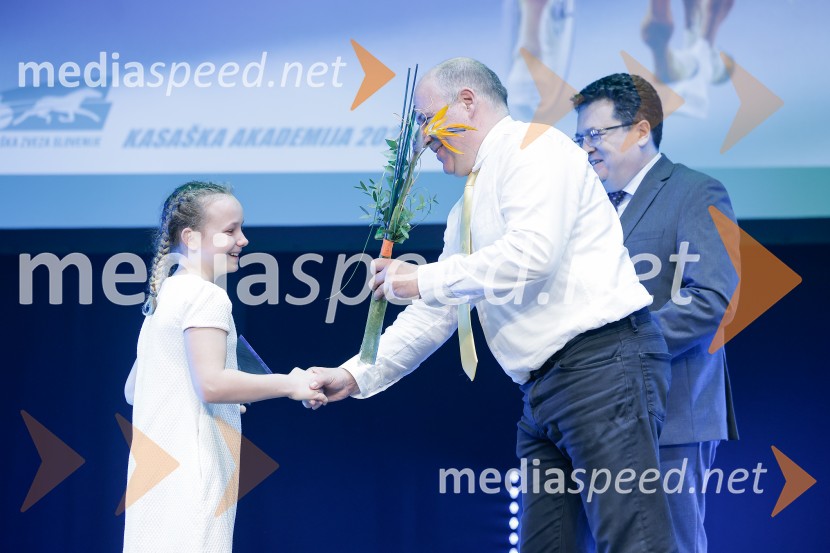  Mija Pirc;  ... Odprtje Kasaške akademije s podelitvijo nagrad