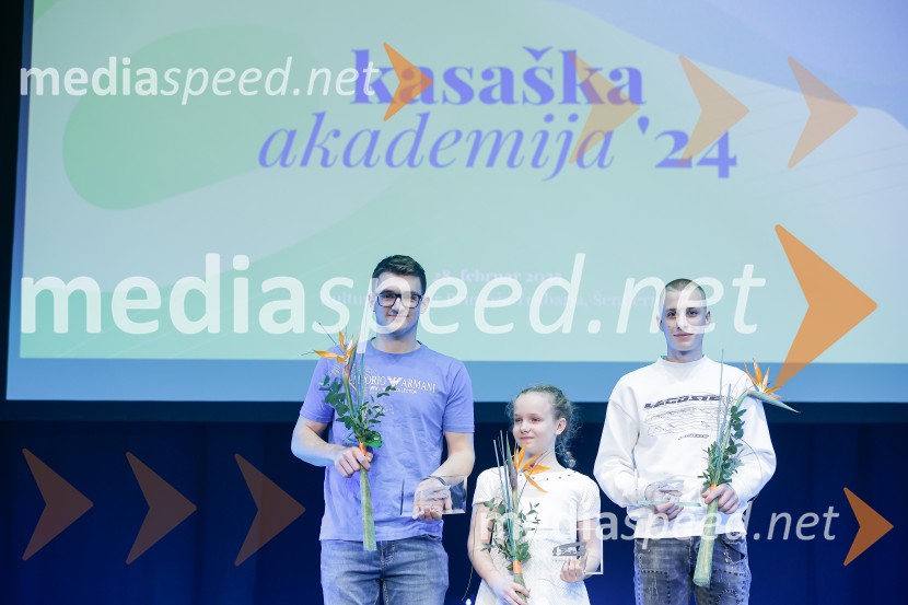  Jaka Blaž;  Mija Pirc;  Aleksander ZaletelOdprtje Kasaške akademije s podelitvijo nagrad