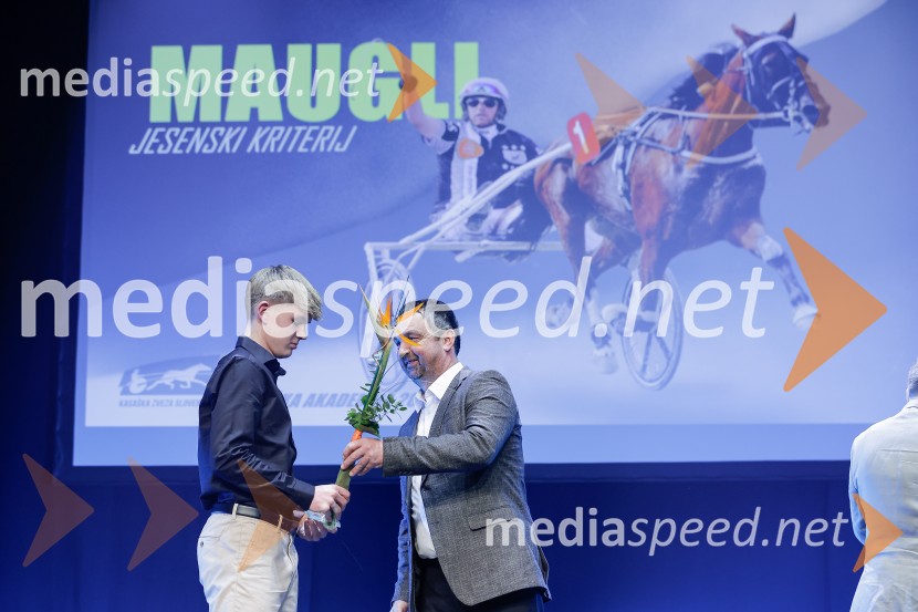 Odprtje Kasaške akademije s podelitvijo nagrad