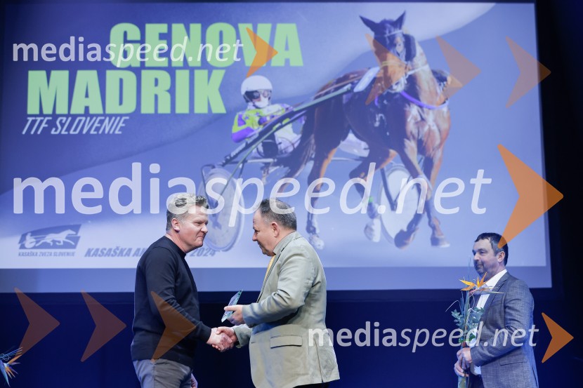 Odprtje Kasaške akademije s podelitvijo nagrad