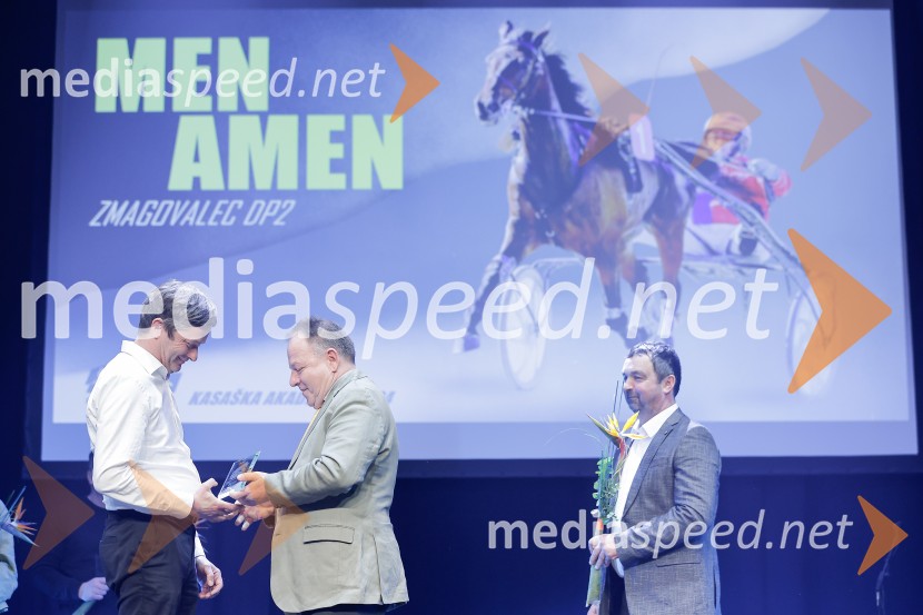 Odprtje Kasaške akademije s podelitvijo nagrad