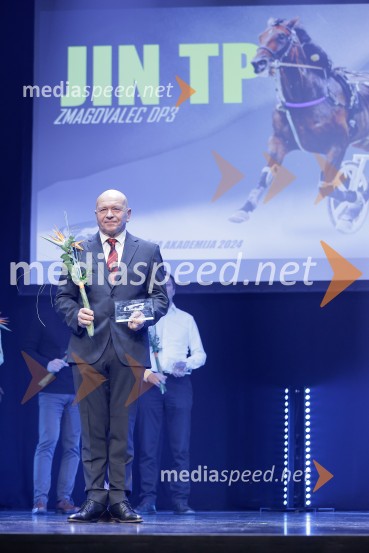 Odprtje Kasaške akademije s podelitvijo nagrad