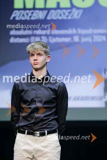 Odprtje Kasaške akademije s podelitvijo nagrad