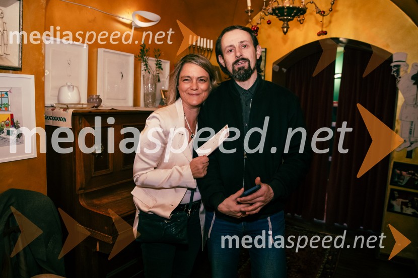  Manca Majeršič Sevšek, dramaturginja;  ... Nafta, premiera predstave v Mini teatru