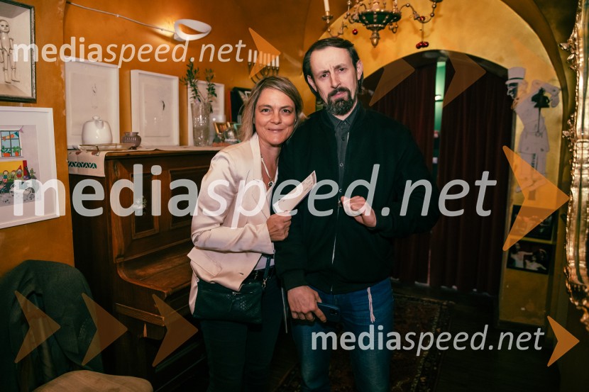  Manca Majeršič Sevšek, dramaturginja;  ... Nafta, premiera predstave v Mini teatru