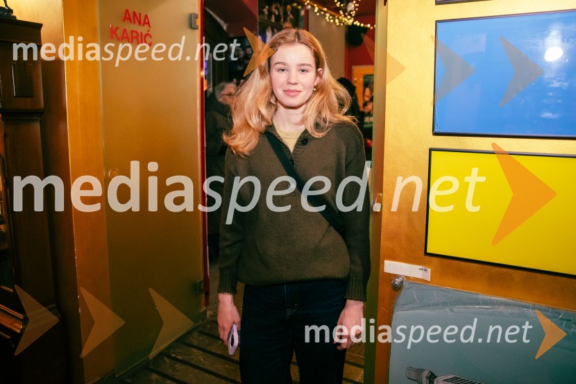 Nafta, premiera predstave v Mini teatru