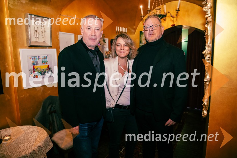  Ivica Buljan, režiser;  Manca Majeršič Sevšek, dramaturginja;  Robert Waltl, direktor, Mini teaterNafta, premiera predstave v Mini teatru