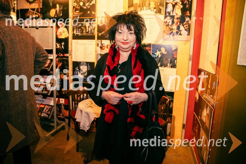 Nafta, premiera predstave v Mini teatru