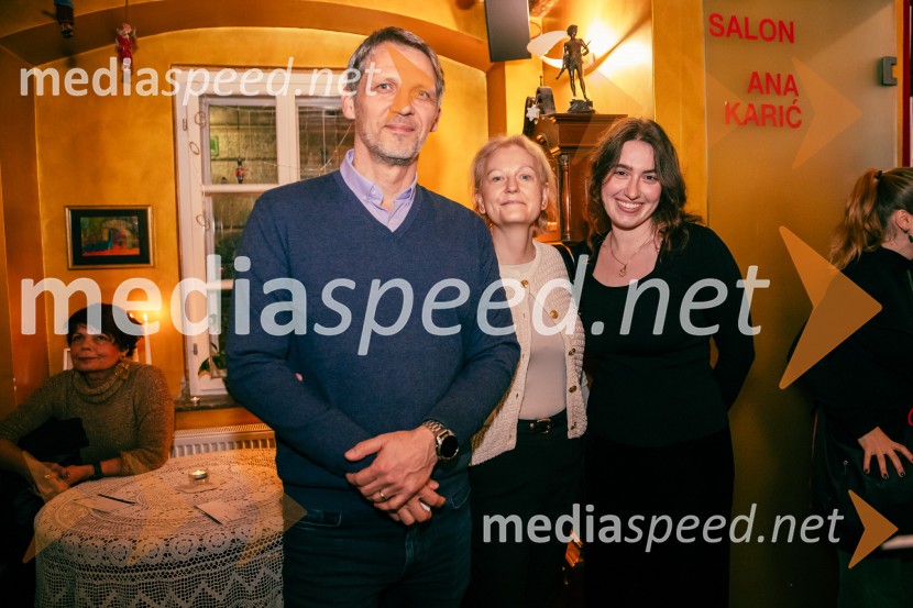 Nafta, premiera predstave v Mini teatru