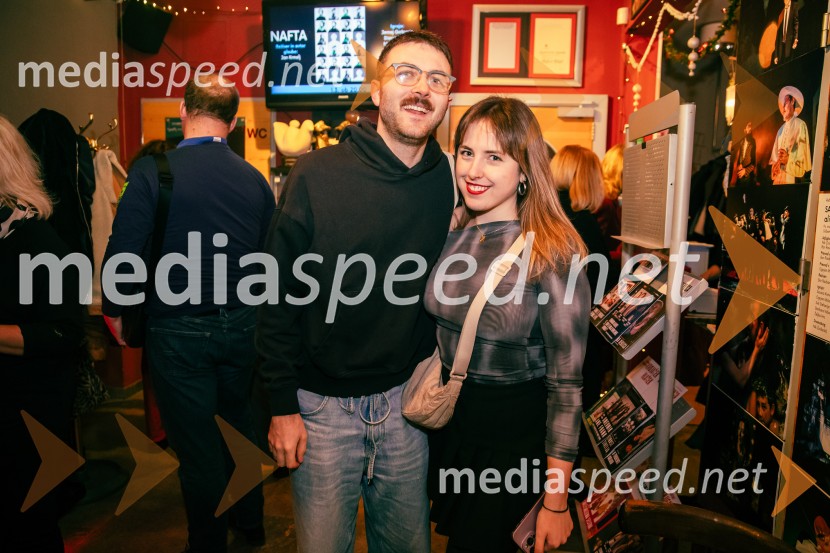 Nafta, premiera predstave v Mini teatru