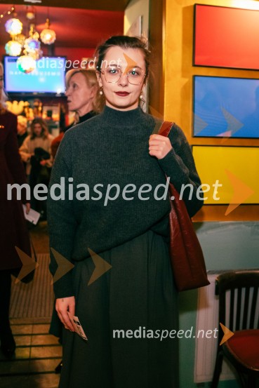  Živa Bizovičar, režiserkaNafta, premiera predstave v Mini teatru