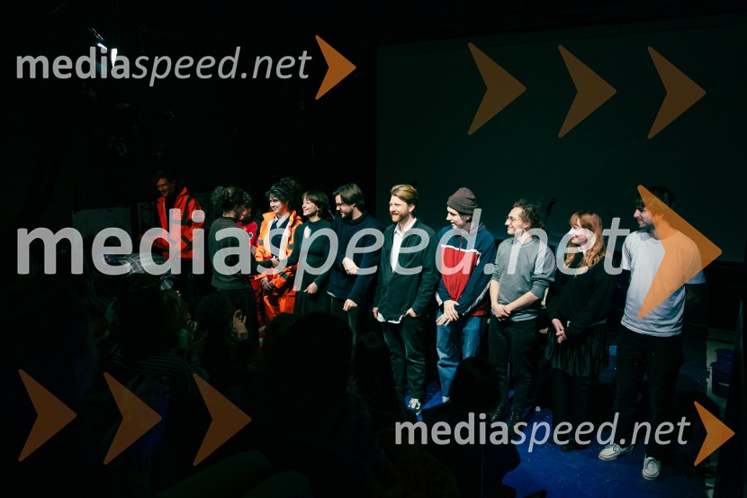 Nafta, premiera predstave v Mini teatru