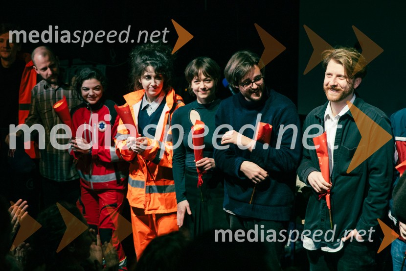 Nafta, premiera predstave v Mini teatru